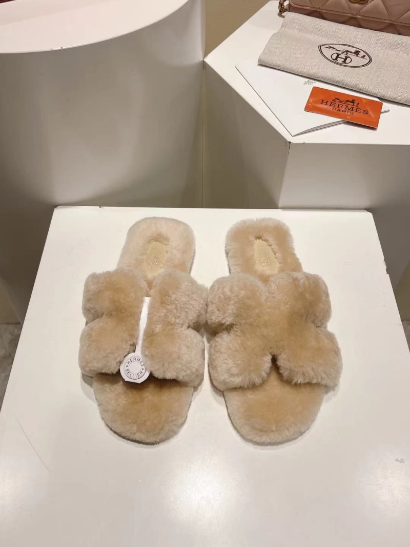 Hermes Slippers